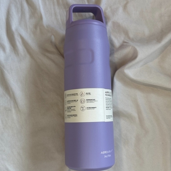 Stanley IceFlow AeroLight Lavender 24 oz Cap &  Carry Water Bottle - Picture 9 of 11
